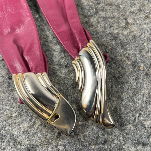 VTG 80's Liz Claiborne Deep Magenta Leather Belt w/ Gold Tone Buckle SM USA - Picture 6 of 15